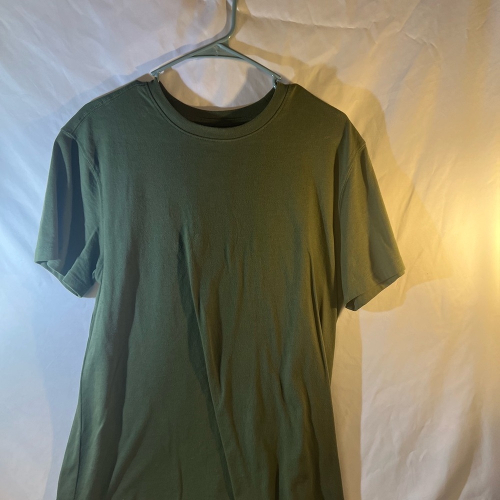 Goodfellow & Co Olive Short Sleeve Tee